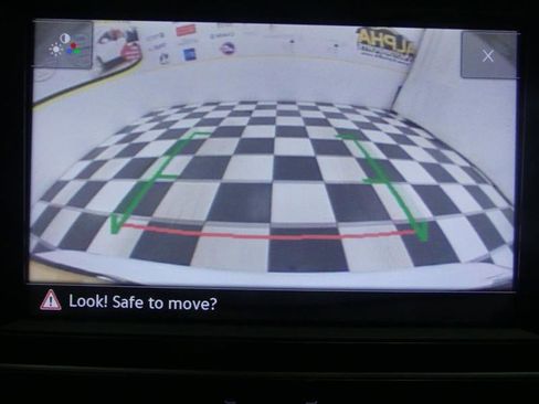 Used 2023 Volkswagen Taos S image 7