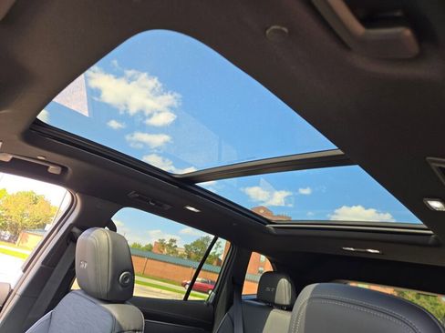 New 2026 Buick Enclave Sport Touring w/ Power Package FWD image 29