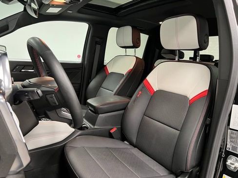 Used 2024 GMC Canyon AT4X AWD/4WD image 20