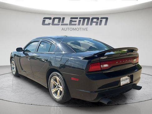 Used 2014 Dodge Charger SE w/ Sport Appearance Group RWD image 3