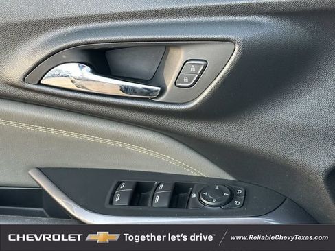 Used 2024 Chevrolet Trax ACTIV w/ Driver Confidence Package FWD image 26