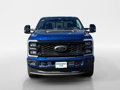 New 2026 Ford F350 Lariat w/ Black Appearance Package image 37