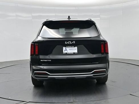 Used 2023 Kia Sorento S w/ Panoramic Sunroof Package FWD image 30