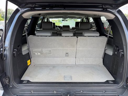 Used 2008 Toyota Sequoia SR5 RWD image 13