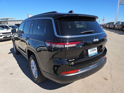 New 2025 Jeep Grand Cherokee L Laredo w/ Luxury Tech Group I