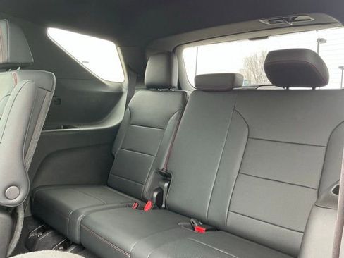 Used 2024 Chevrolet Traverse RS w/ LPO, Floor Liner Package image 37