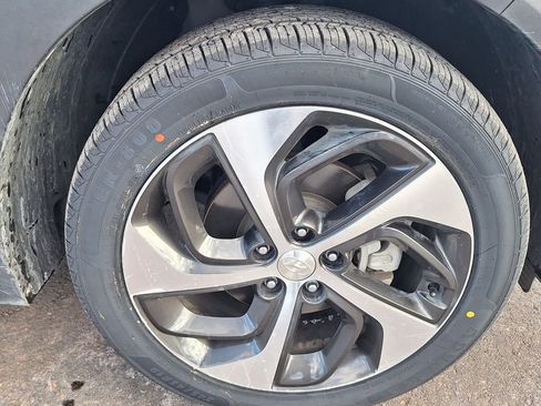 Used 2018 Hyundai Tucson Value w/ Cargo Package image 33