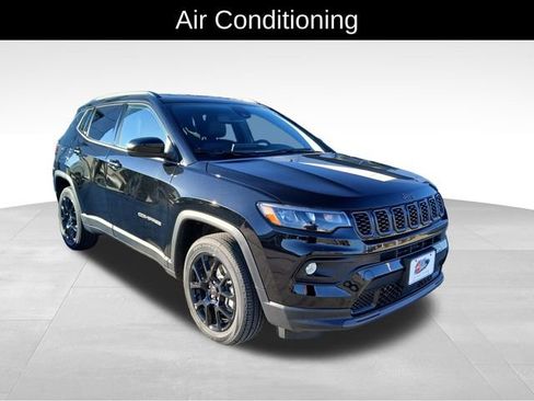 New 2026 Jeep Compass Limited image 8
