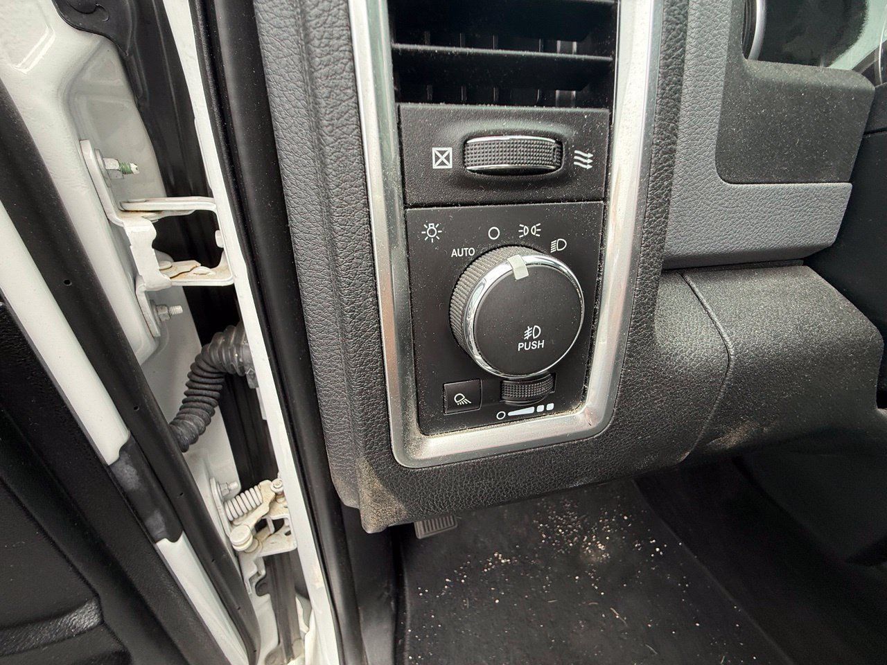Used 2014 RAM 1500 Big Horn AWD/4WD image 15