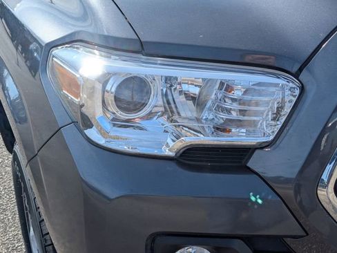 Used 2023 Toyota Tacoma SR5 RWD image 15