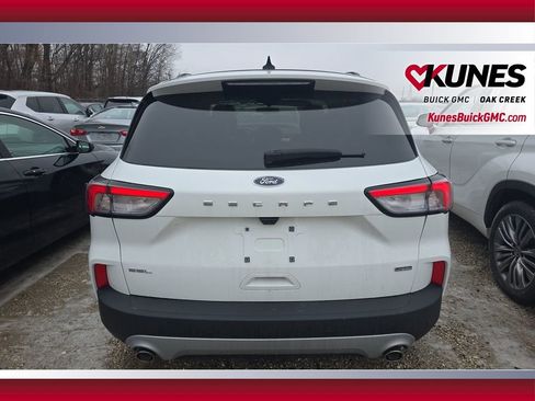 Used 2022 Ford Escape SEL image 5