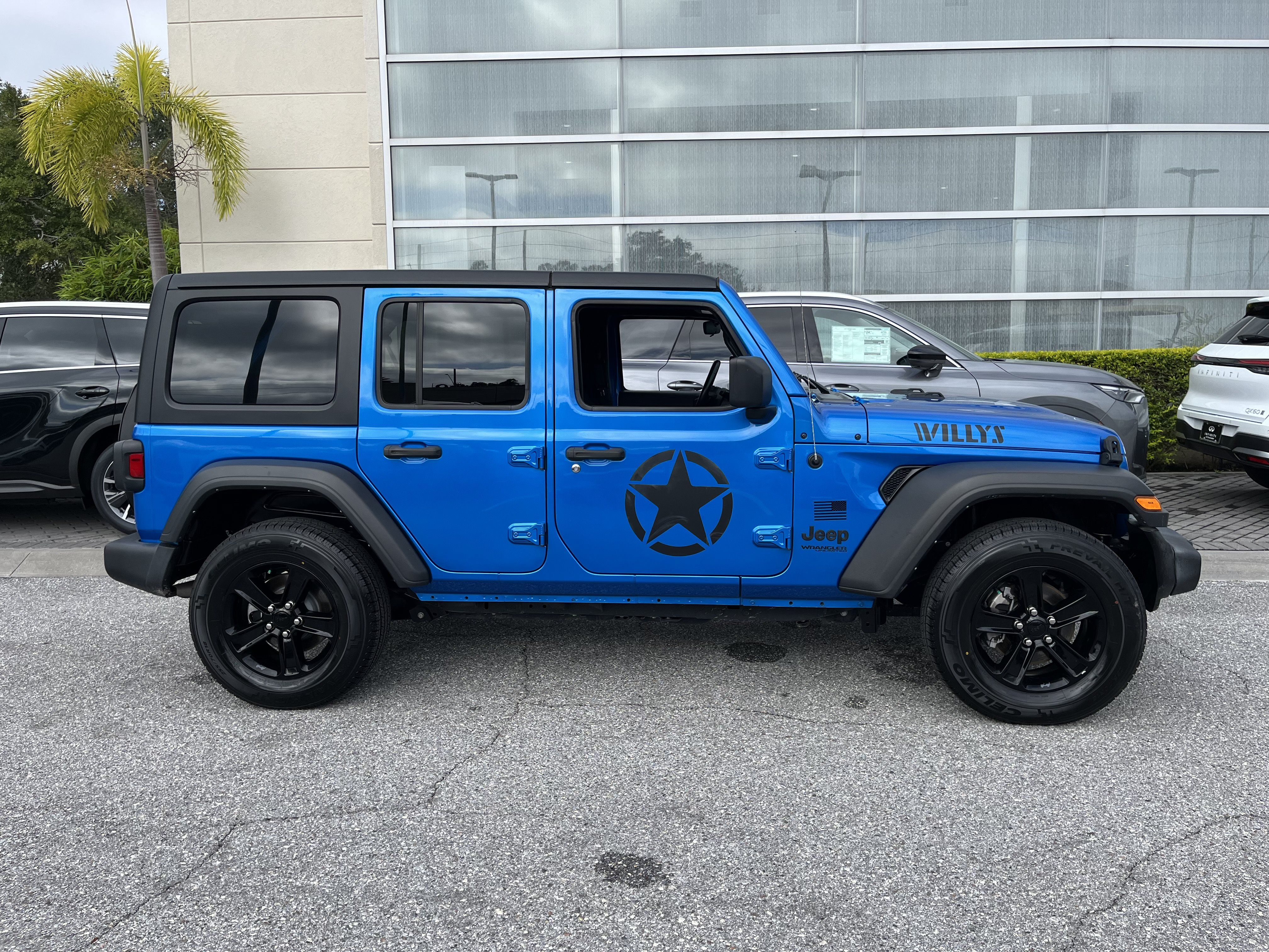 Used 2022 Jeep Wrangler Unlimited Sport AWD/4WD image 8