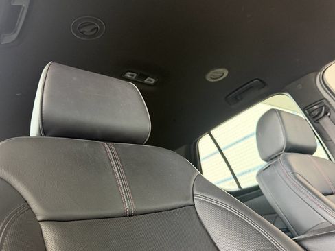Used 2023 Chevrolet Traverse RS w/ LPO, Floor Liner Package AWD/4WD image 19