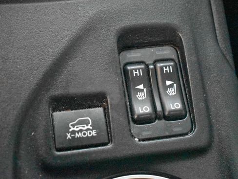 Used 2020 Subaru Crosstrek 2.0i Limited w/ Moonroof Package w/Navigation image 22