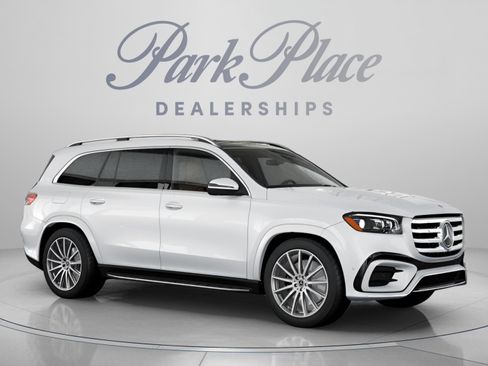 New 2026 Mercedes-Benz GLS 580 4MATIC image 29