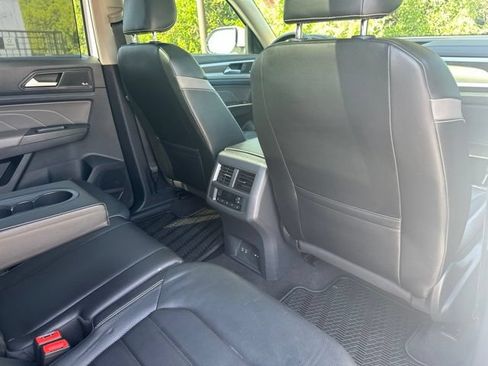 Used 2022 Volkswagen Atlas SEL AWD/4WD image 46