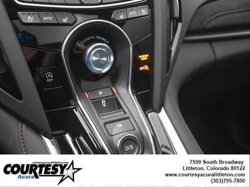 Used 2025 Acura RDX A-Spec image 18