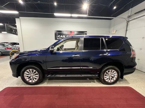 Used 2018 Lexus GX 460 Premium w/ Premium Package image 18
