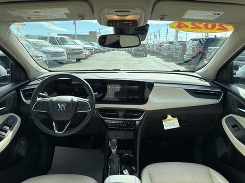 Used 2024 Buick Encore GX Avenir w/ Avenir Convenience Package FWD image 26