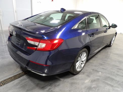 Used 2018 Honda Accord LX image 4