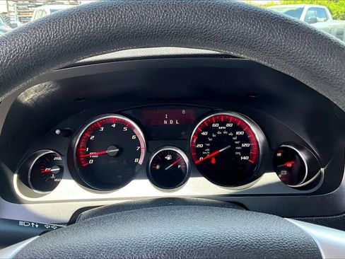 Used 2012 GMC Acadia SL FWD image 25
