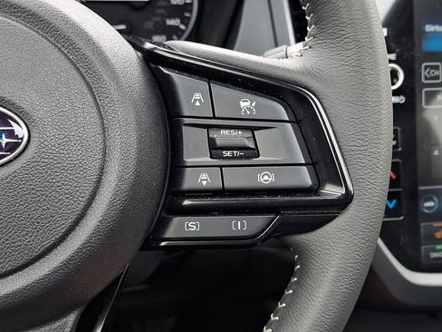 Certified 2025 Subaru Forester Premium AWD/4WD image 22