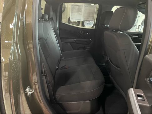 Used 2023 Chevrolet Colorado LT w/ LT Convenience Package AWD/4WD image 41