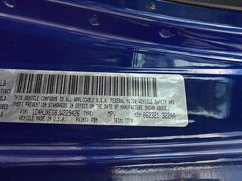 Used 2018 Jeep Wrangler Unlimited Sahara AWD/4WD image 45