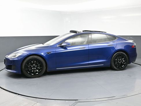 Used 2018 Tesla Model S 75D image 5