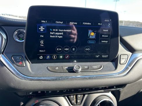 Used 2024 Chevrolet Blazer LT image 23