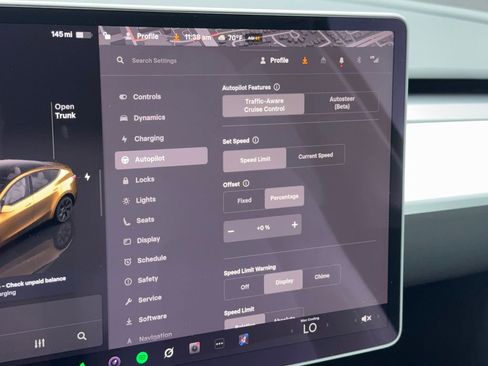 Used 2025 Tesla Model Y Long Range image 26