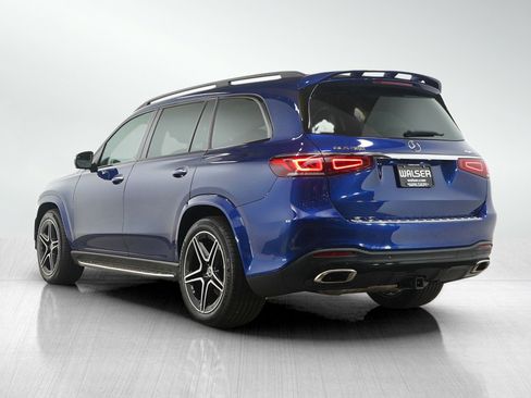 Used 2021 Mercedes-Benz GLS 580 4MATIC image 3