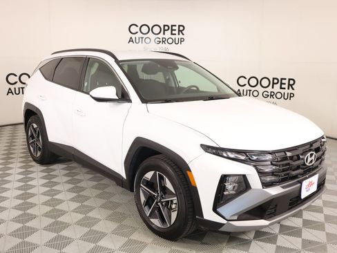 Used 2025 Hyundai Tucson SEL FWD image 1