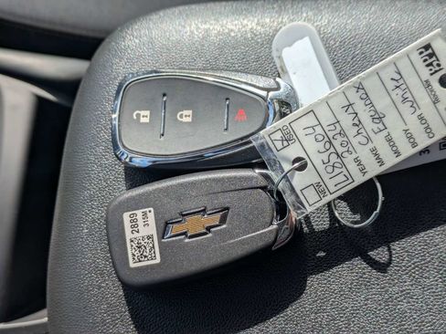 Used 2024 Chevrolet Equinox LS FWD image 32
