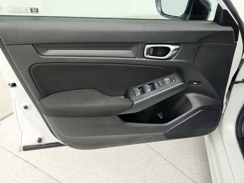 Used 2025 Honda Civic Sport image 10