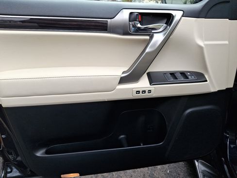 Certified 2022 Lexus GX 460 Premium image 13