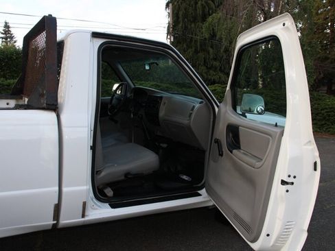Used 1998 Ford Ranger XL RWD image 6