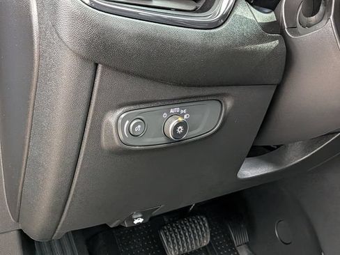 Used 2024 Chevrolet Equinox RS w/ LPO, Floor Liner Package FWD image 14