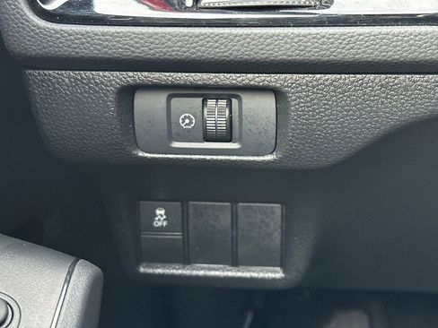 Used 2025 Honda Civic Sport image 29