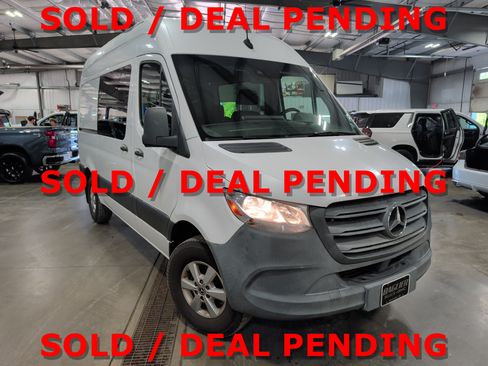 Used 2019 Mercedes-Benz Sprinter 144 image 1