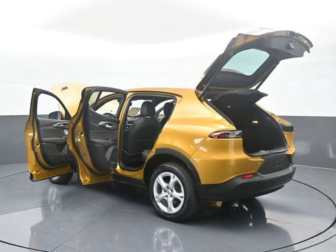 Used 2024 Dodge Hornet GT image 74