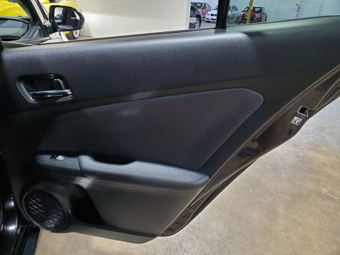 Used 2016 Toyota Prius Three image 21