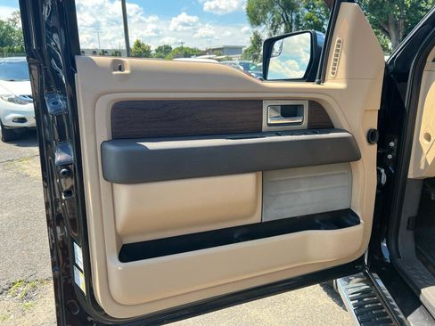 Used 2014 Ford F150 Lariat w/ Lariat Chrome Package AWD/4WD image 15