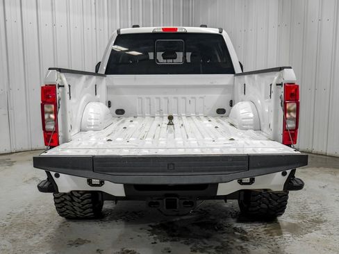 Used 2020 Ford F250 Lariat w/ Lariat Value Package AWD/4WD image 56