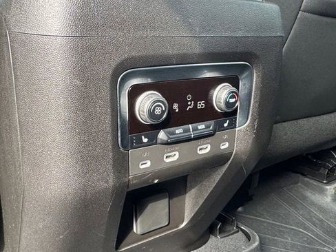 Used 2023 Chevrolet Suburban RST w/ Luxury Package image 30