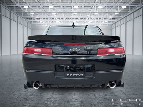 Used 2015 Chevrolet Camaro LT w/ 1LT Preferred Package image 4