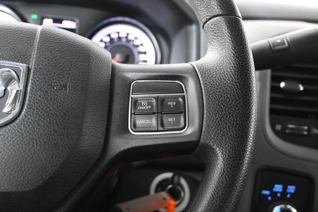 Used 2014 RAM 3500 Tradesman w/ Chrome Appearance Group AWD/4WD image 34
