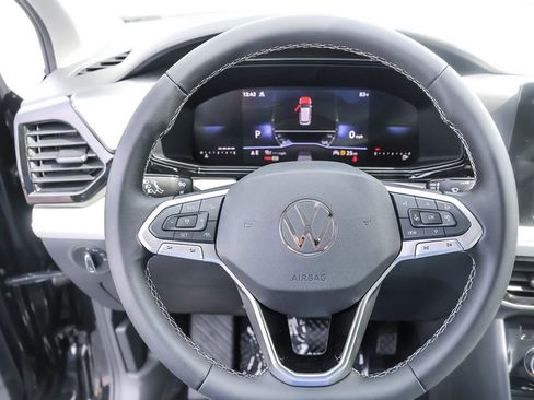 Used 2025 Volkswagen Taos S image 17