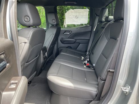 New 2026 GMC Canyon Elevation w/ Convenience Package RWD image 24
