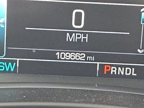 Used 2018 Chevrolet Equinox Premier w/ LPO, Floor Liner Package AWD/4WD image 3